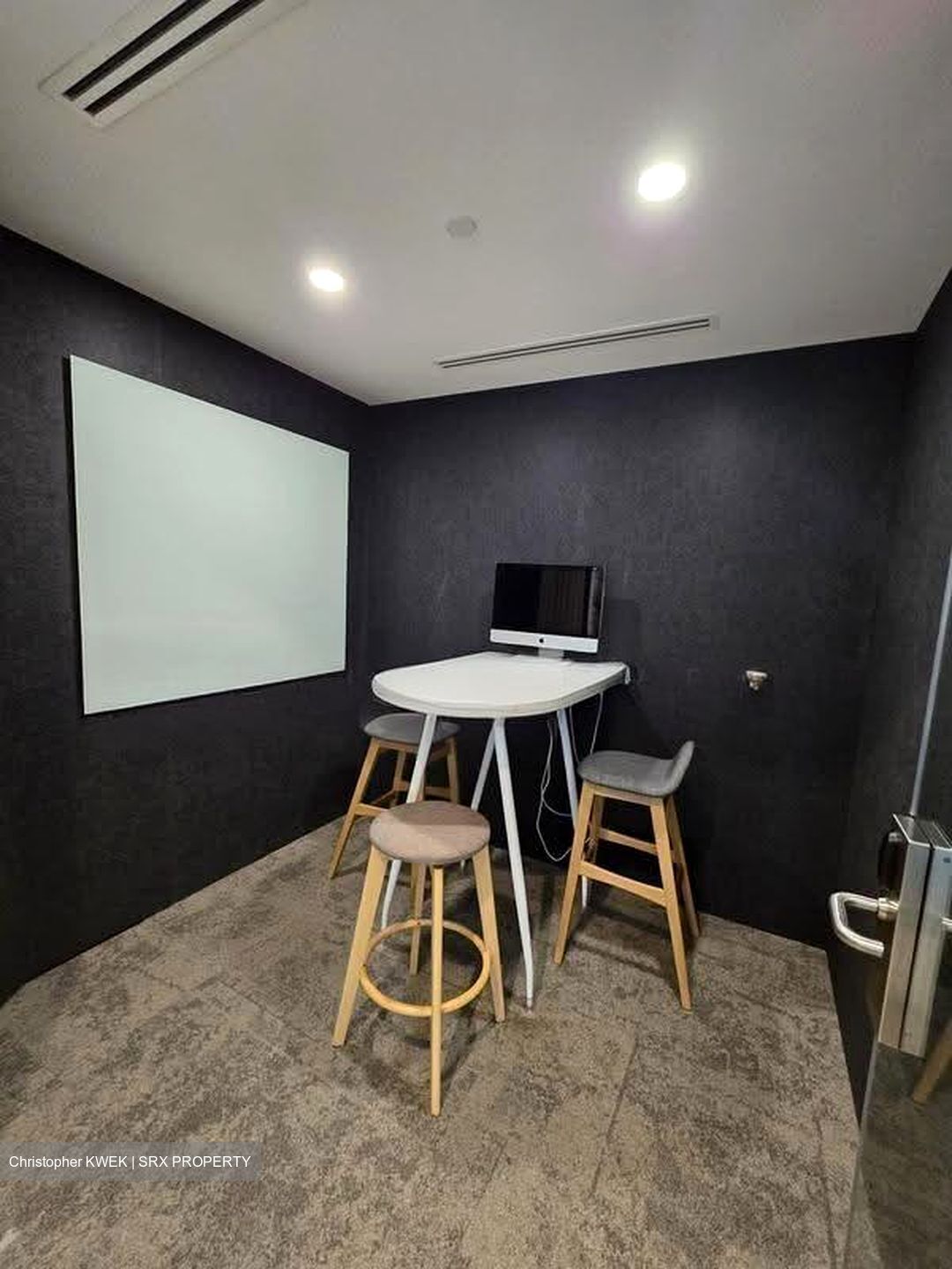Harbourfront Tower Two (D4), Office #640255991